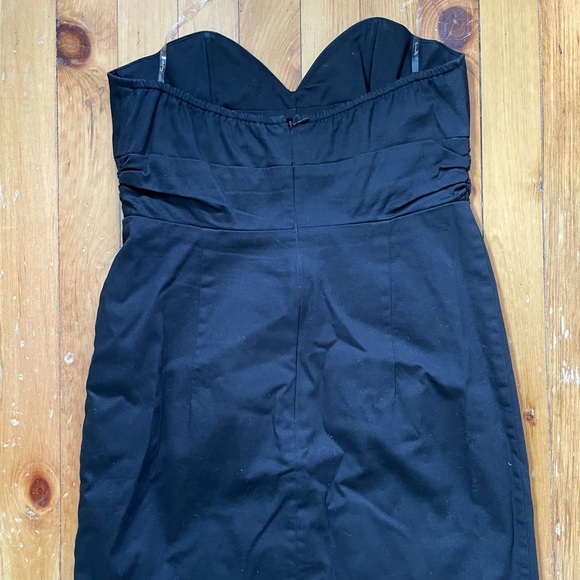 Forever 21 black dress - Picture 2 of 4